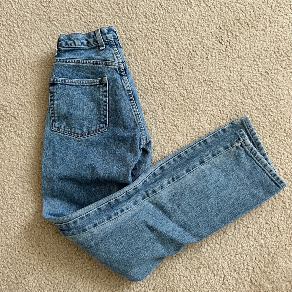 Vintage Guess Medium Wash High Rise Jean